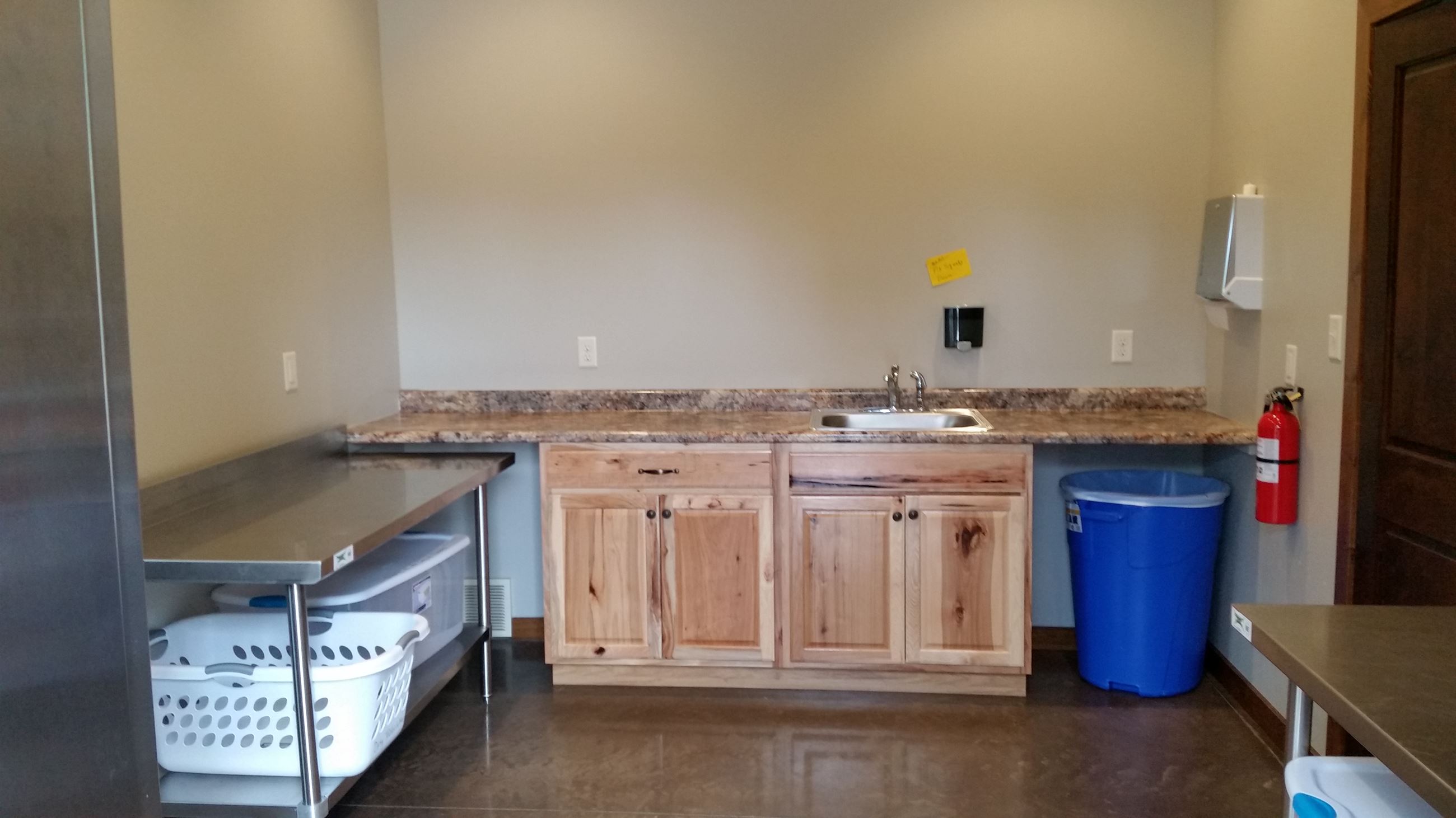 Kitchen Area 